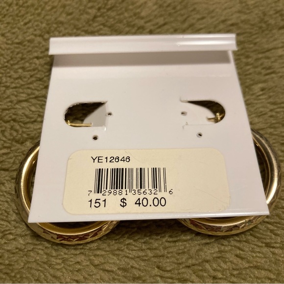 NWT Vintage Designs by FMC 18KT Gold Over Sterling Silver Hoop Earrings - Picture 5 of 6